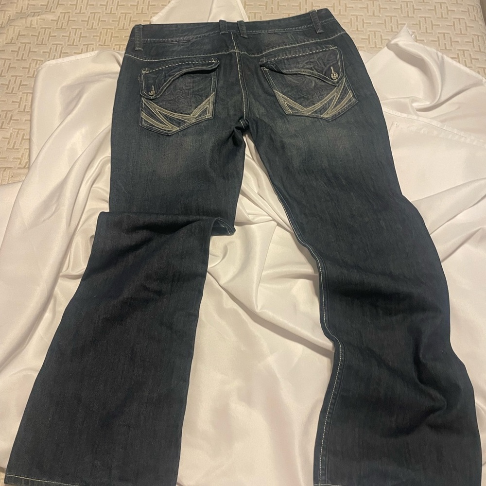 Stylish Indigo Slim Fit Jeans for Men - Picture 2 of 12